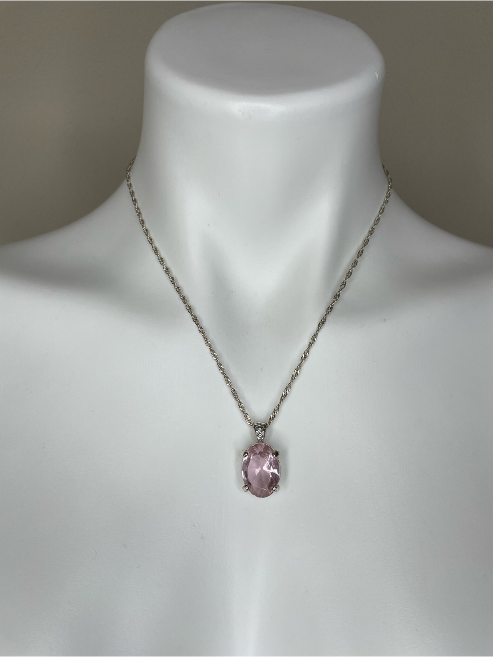Delicate Pink Crystal Oval Pendant Necklace in Silver Tone